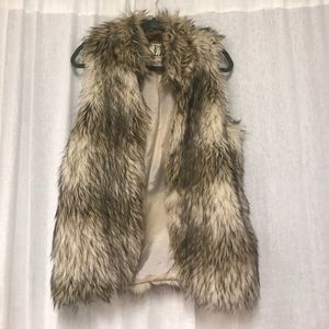 PPLA Faux Fur vest