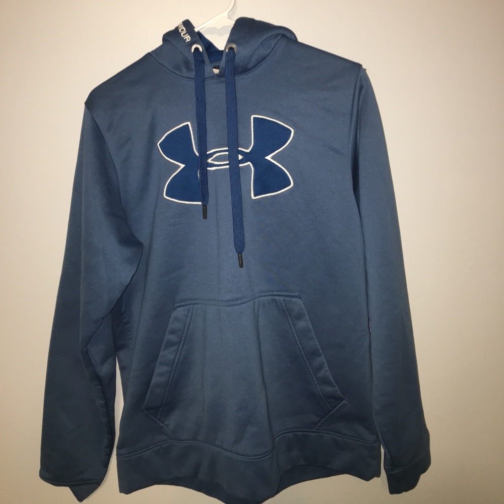 Small under armour hoodie