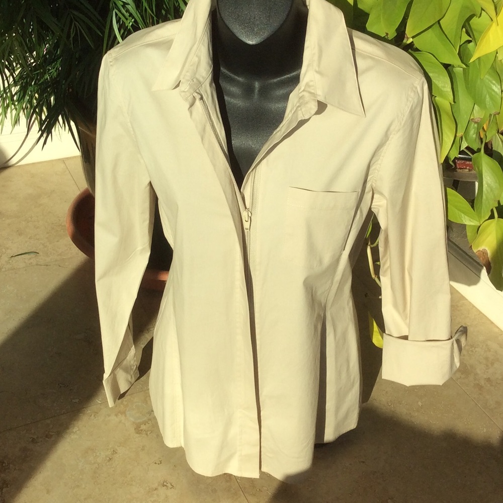 Zip front top