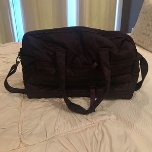 Lululemon Get Lost Duffle in Black Cherry