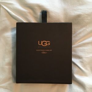 UGG sheepskin care kit