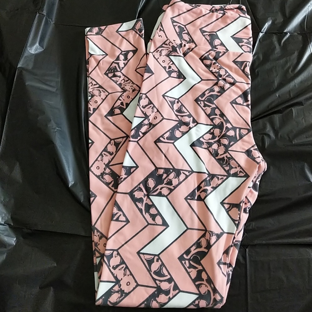 OS LulaRoe leggings