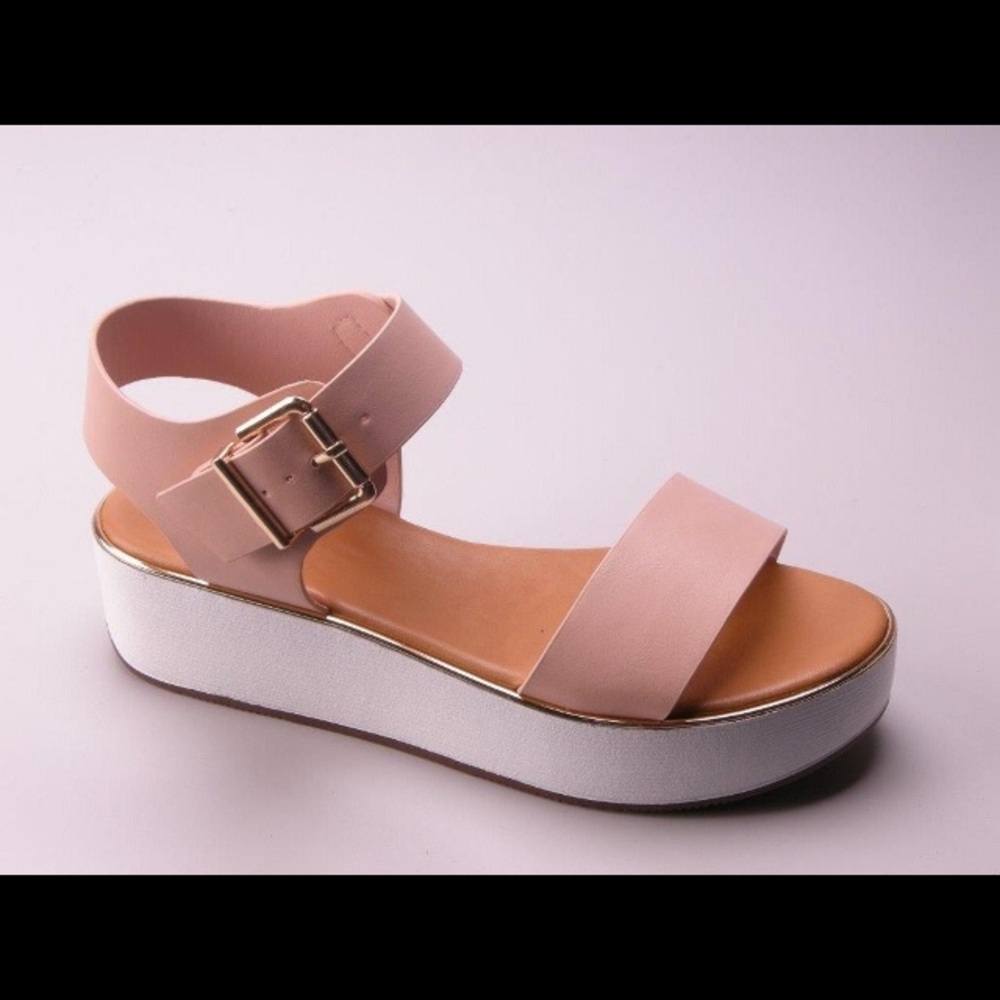Platform sandals