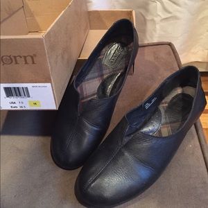 Women’s leather shoes