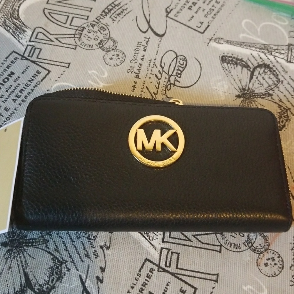 Black wallet