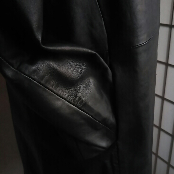 Coat - Picture 8 of 8