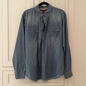 Men’s blue button up