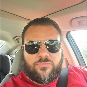 Meet your Posher, Bob