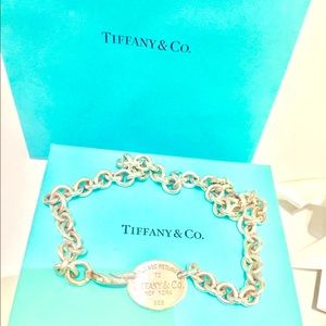 Return to Tiffany's Round Tag chain necklace