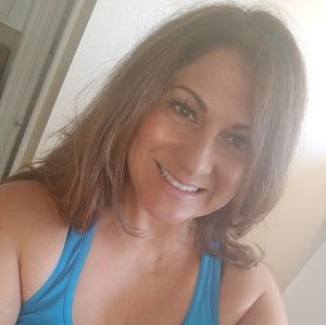 Meet your Posher, Michele