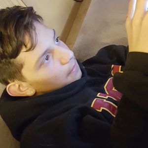 Meet your Posher, Warren