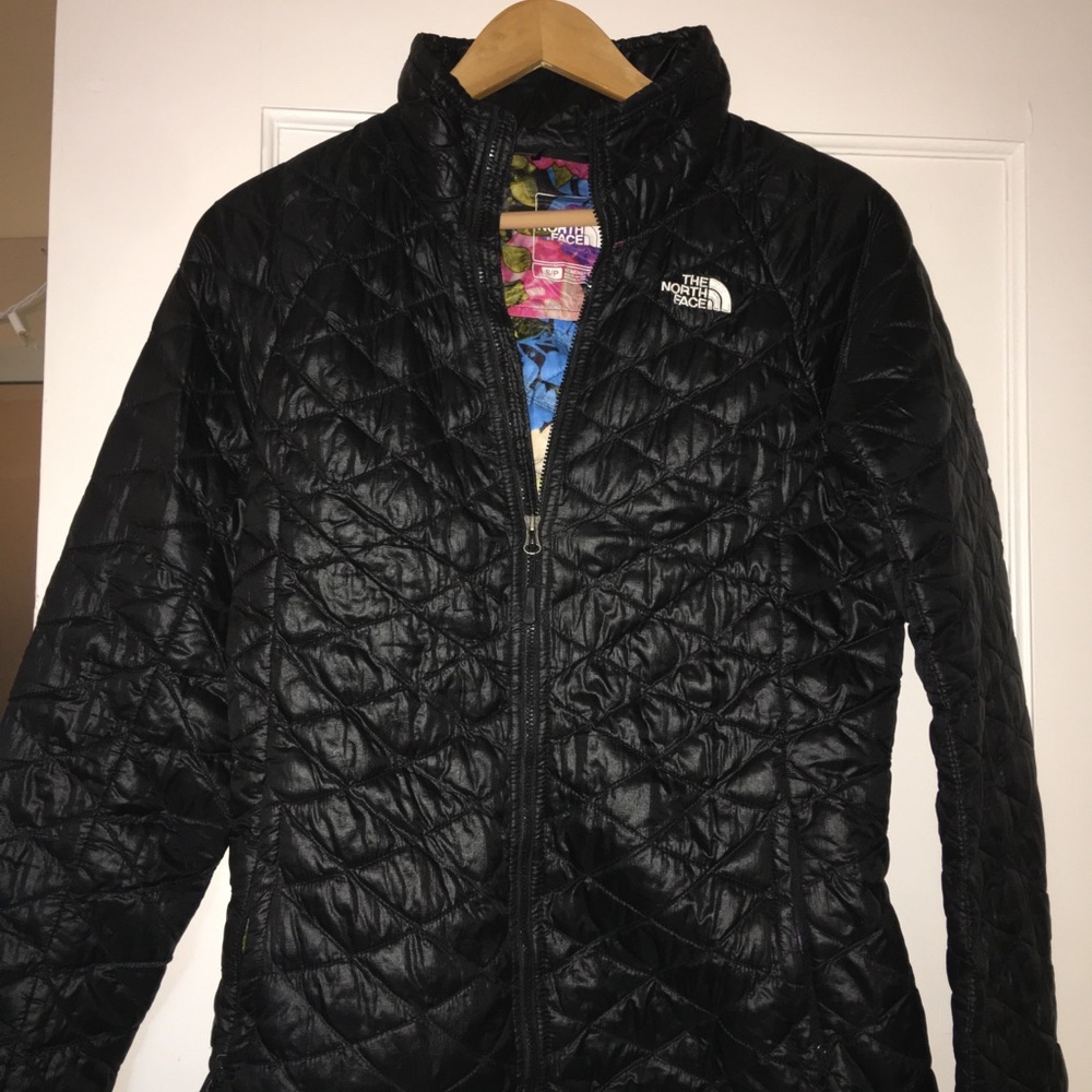 Black Zip Up northface jacket - Picture 1 of 1