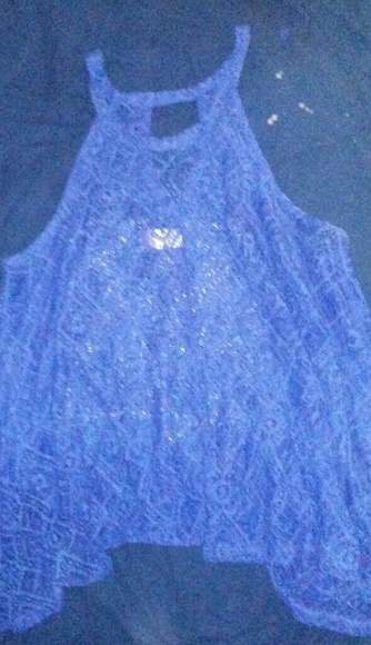 Elephant tribal design Halter top - Picture 3 of 3