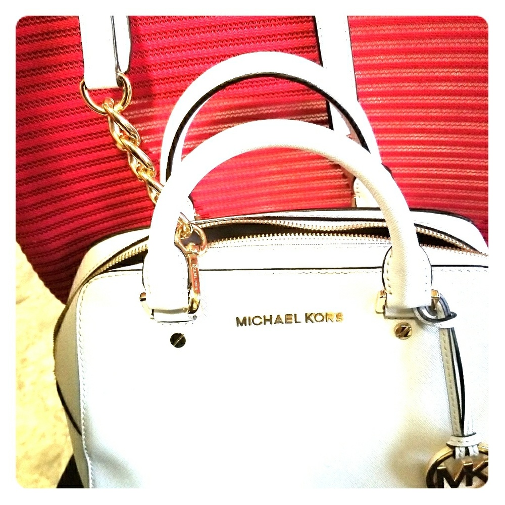 Jet set travel Michael Kors