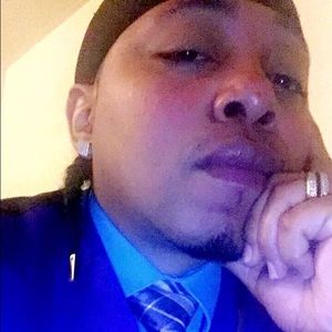 Meet your Posher, Eric