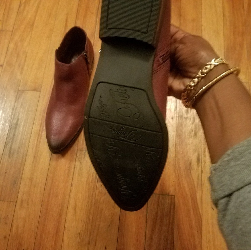 FALL BOOTS - Picture 4 of 6