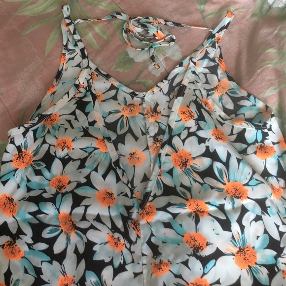 Romper - Picture 2 of 2