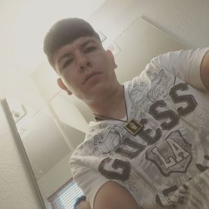 Meet your Posher, Erick