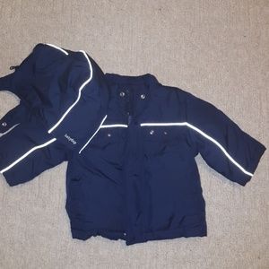 Baby gap coat size 6 to 12 mo