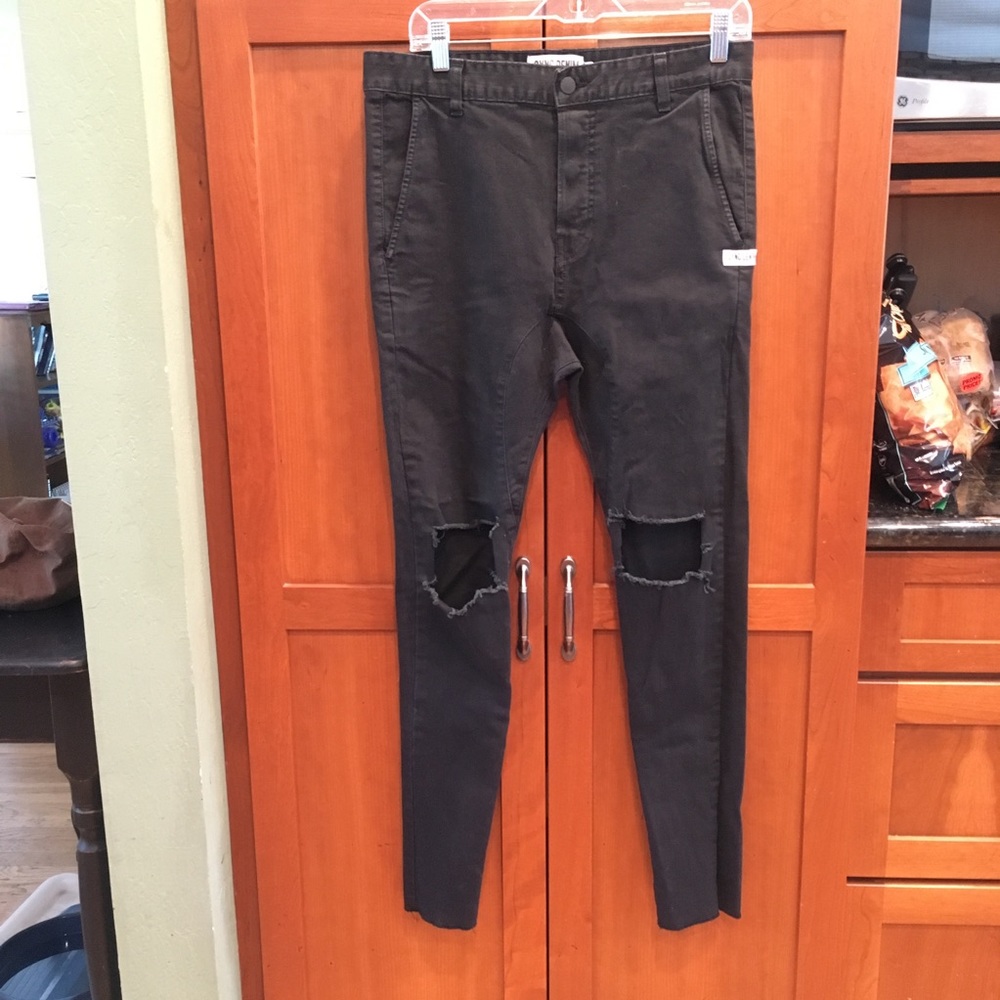 Sync denim destroyed knee skinny jean