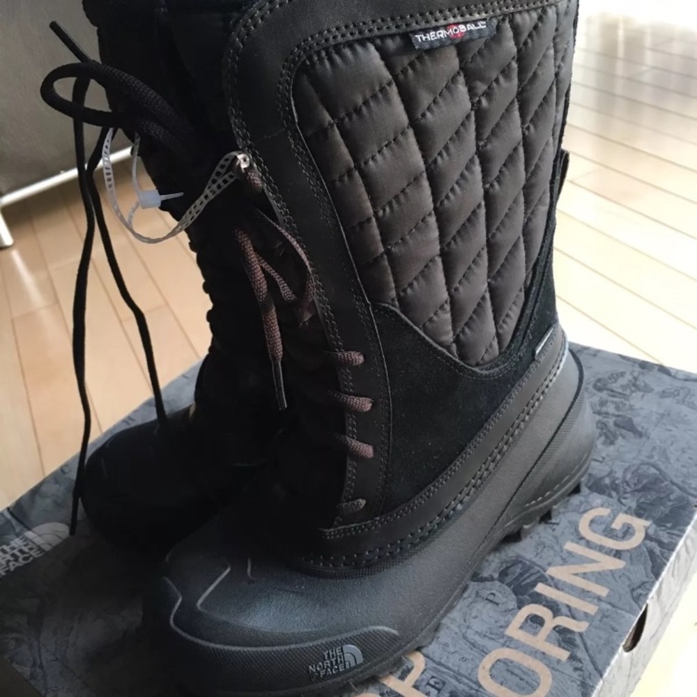 North face Thermoball snow rain boots