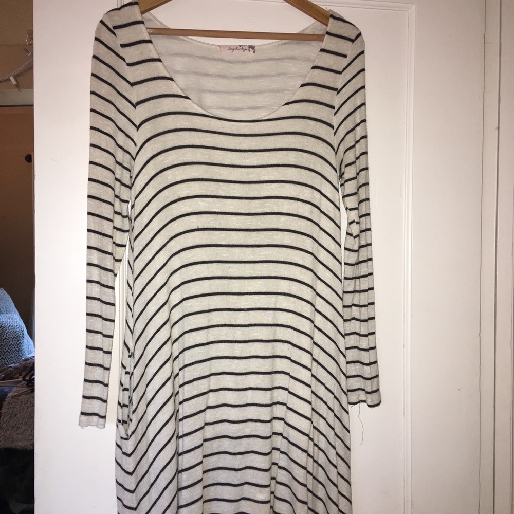 Long sleeve dress with POCKETS