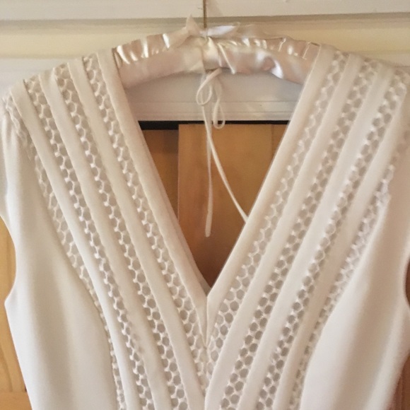 Ravishing, white wool mini dress w/couture details - Picture 6 of 7