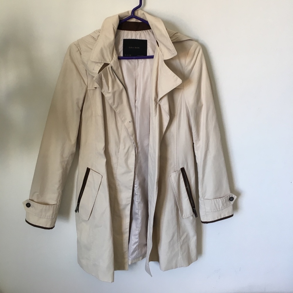 Zara trench coat in beige with hoodie