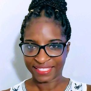 Meet your Posher, Stacy