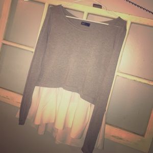 Gap Long sleeve grey with off white ruffle