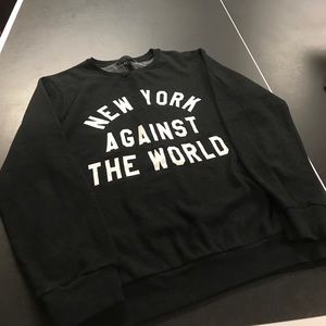 🔥Grey ‘New York Against the World’ Sweatshirt