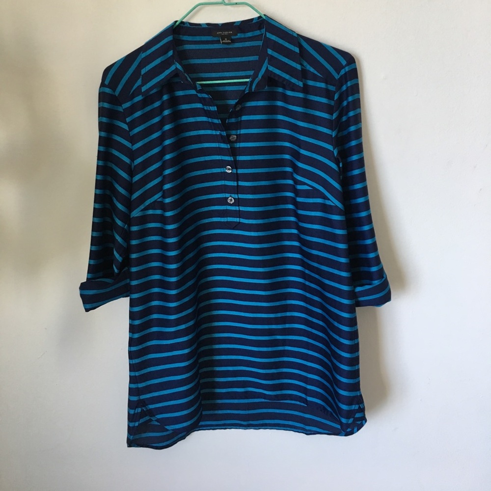 Ann Taylor utility shirt in excellent condition