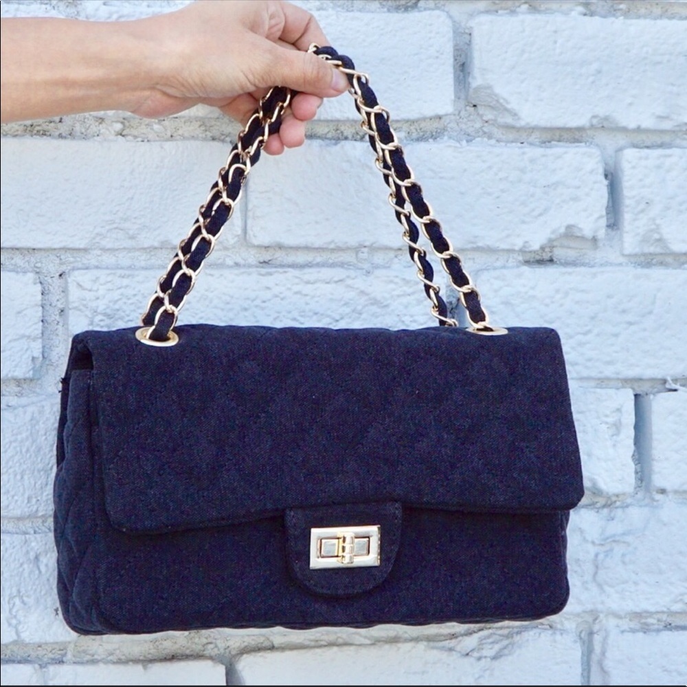 Purse in dark blue denim