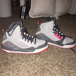 Air Jordan high tops pink and grey