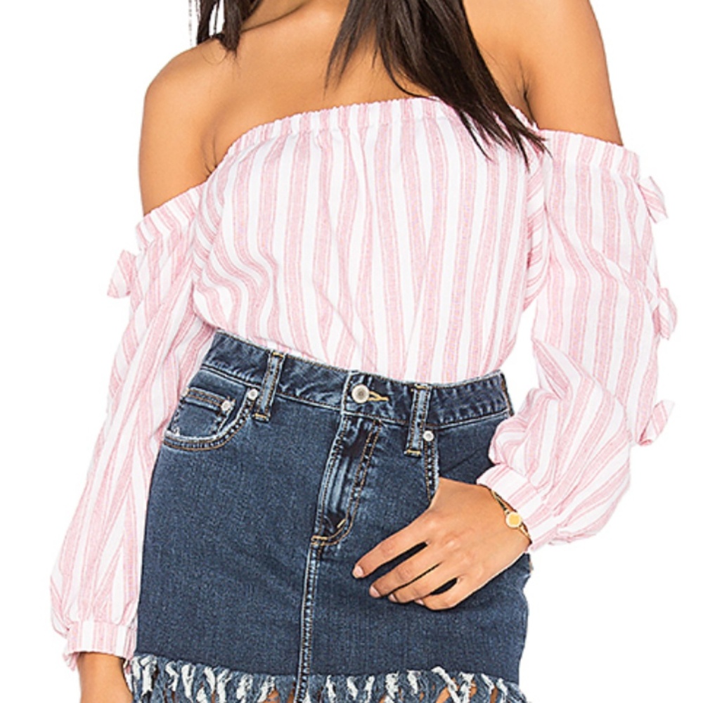 Bonnie Top VAVA by Joy Han