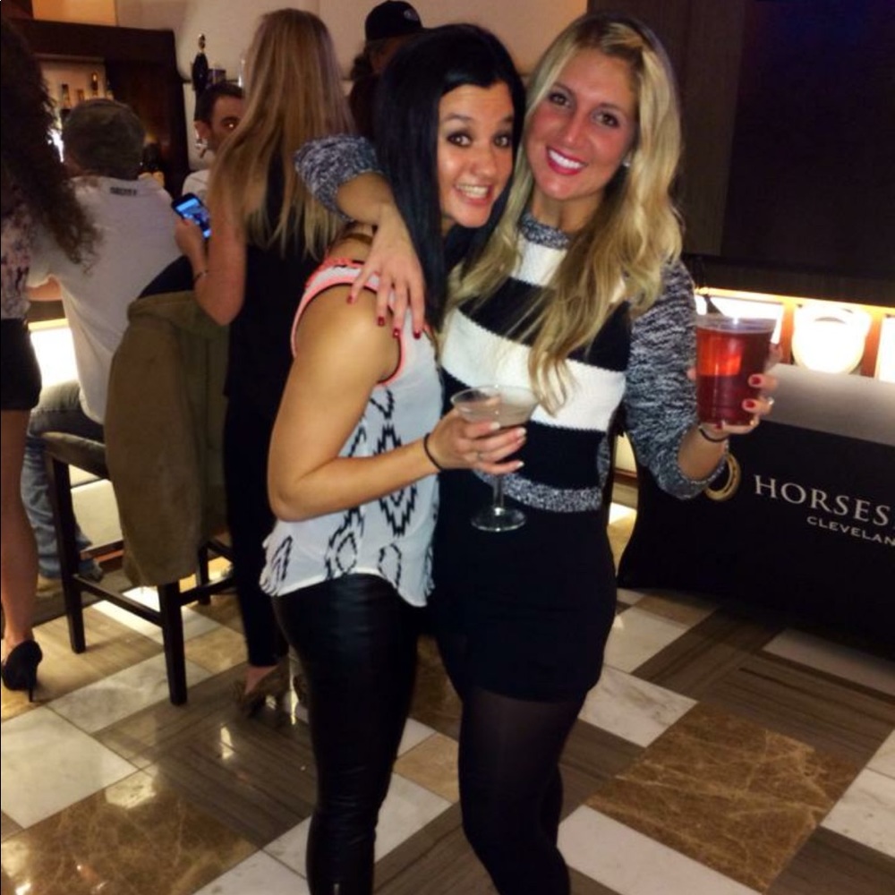 Express crop sweater