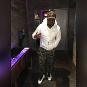 Meet your Posher, Lee