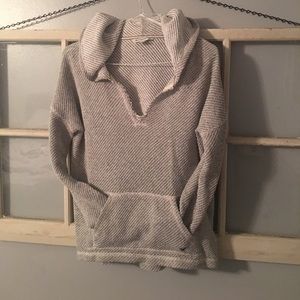American Eagle hoodie Grey and white weave.