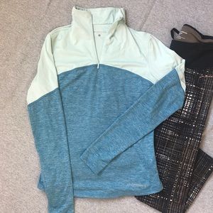 🏃🏻‍♀️Essential 1/4 zip🏃🏻‍♀️
