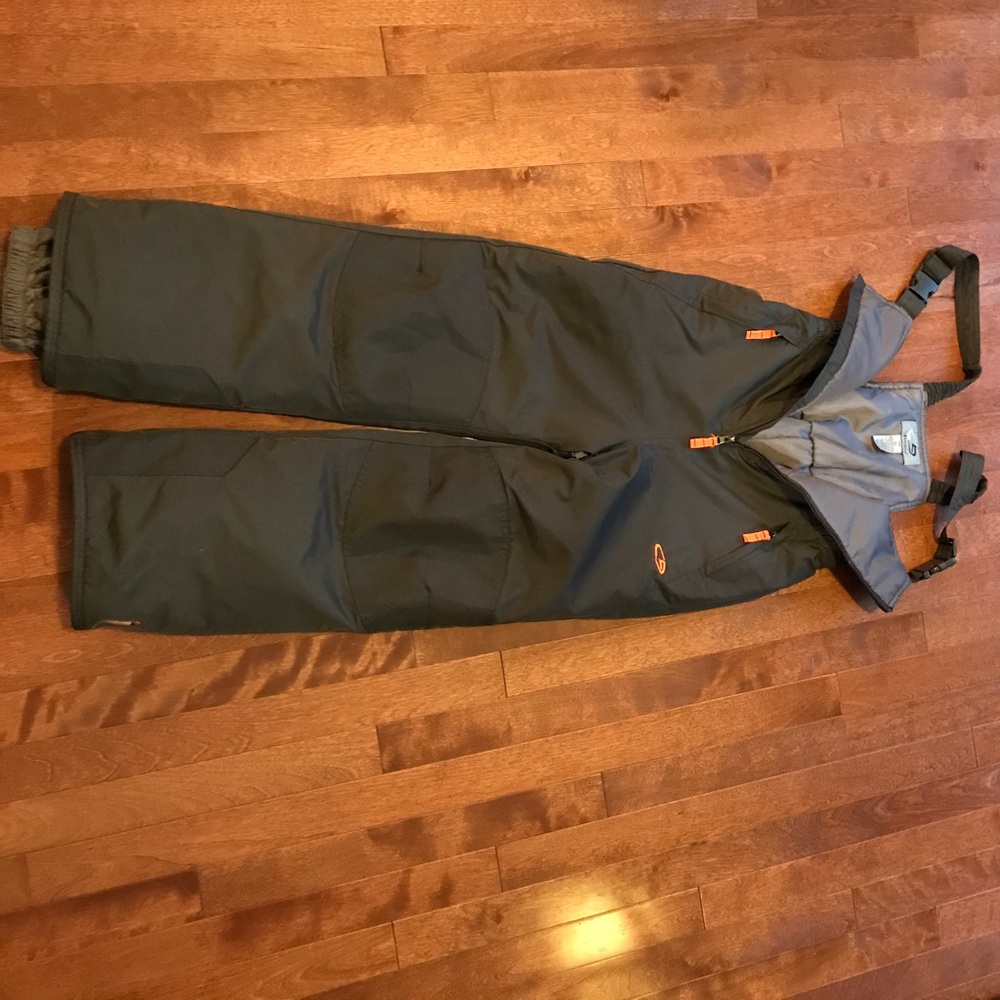 New boys snow pants