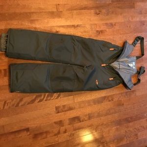 New boys snow pants