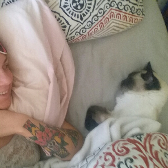 Meet your Posher, Katie beth - Picture 4 of 5