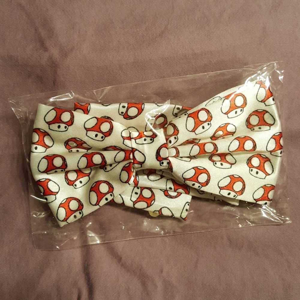 Super Mario Bros Mushroom Bowtie