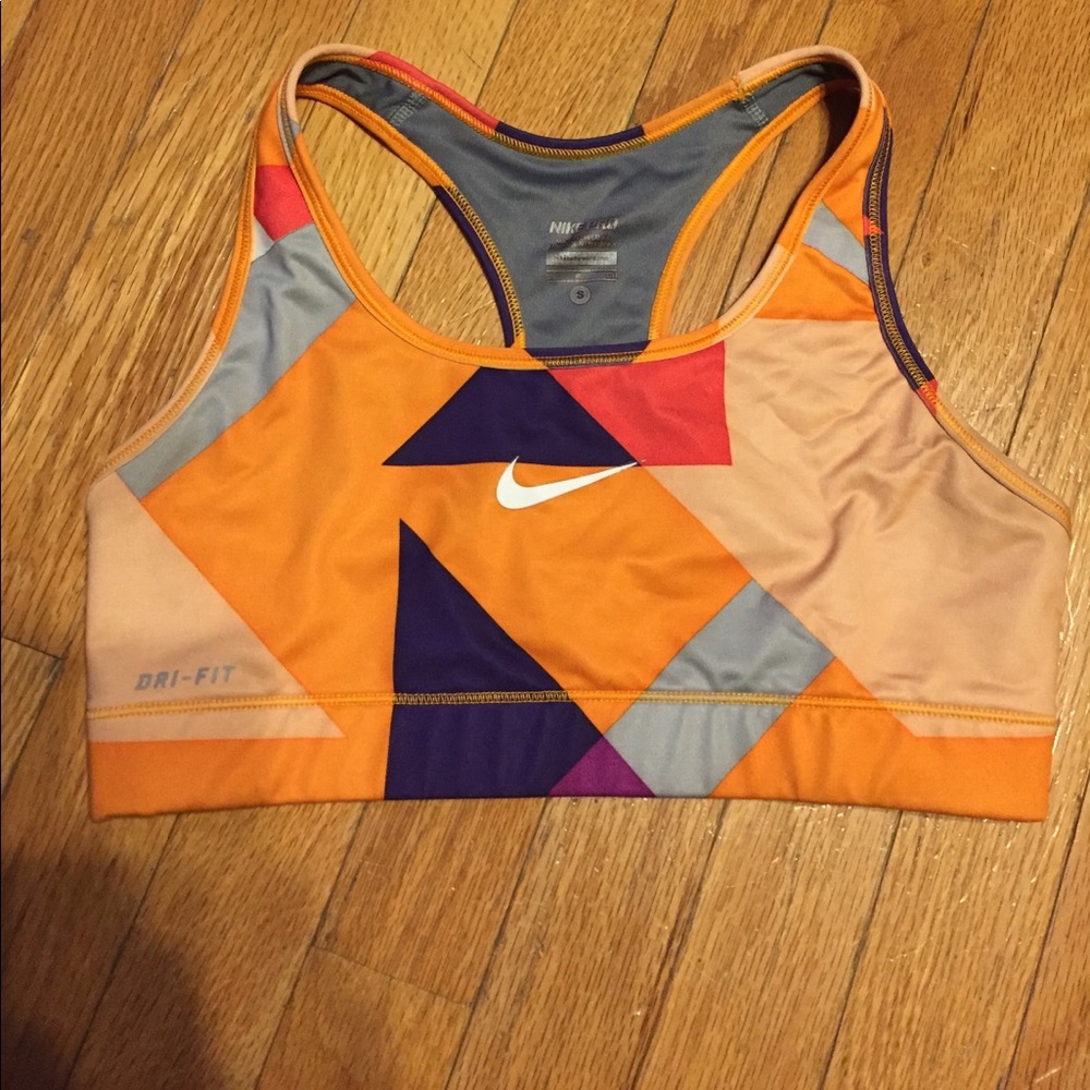 Nike Pro Sports Bra