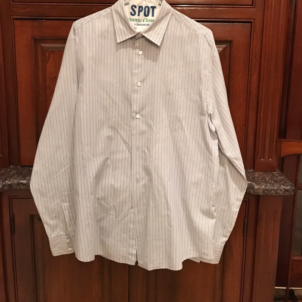 Men’s John Varvatos button down stripped shirt