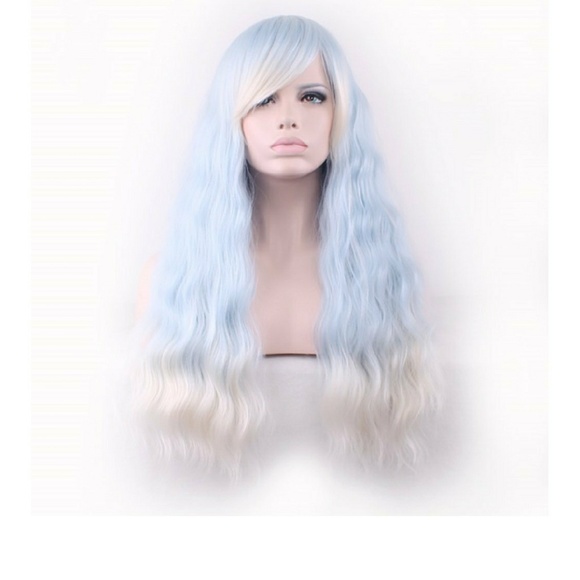 Light Blue/Light White Wig