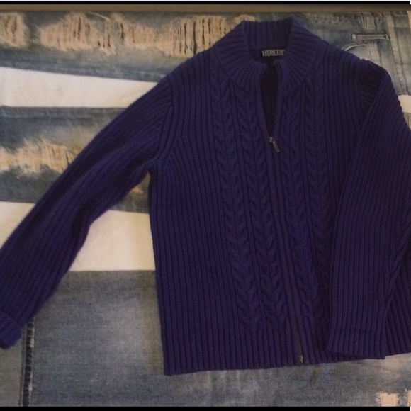 Sweater - Picture 2 of 2