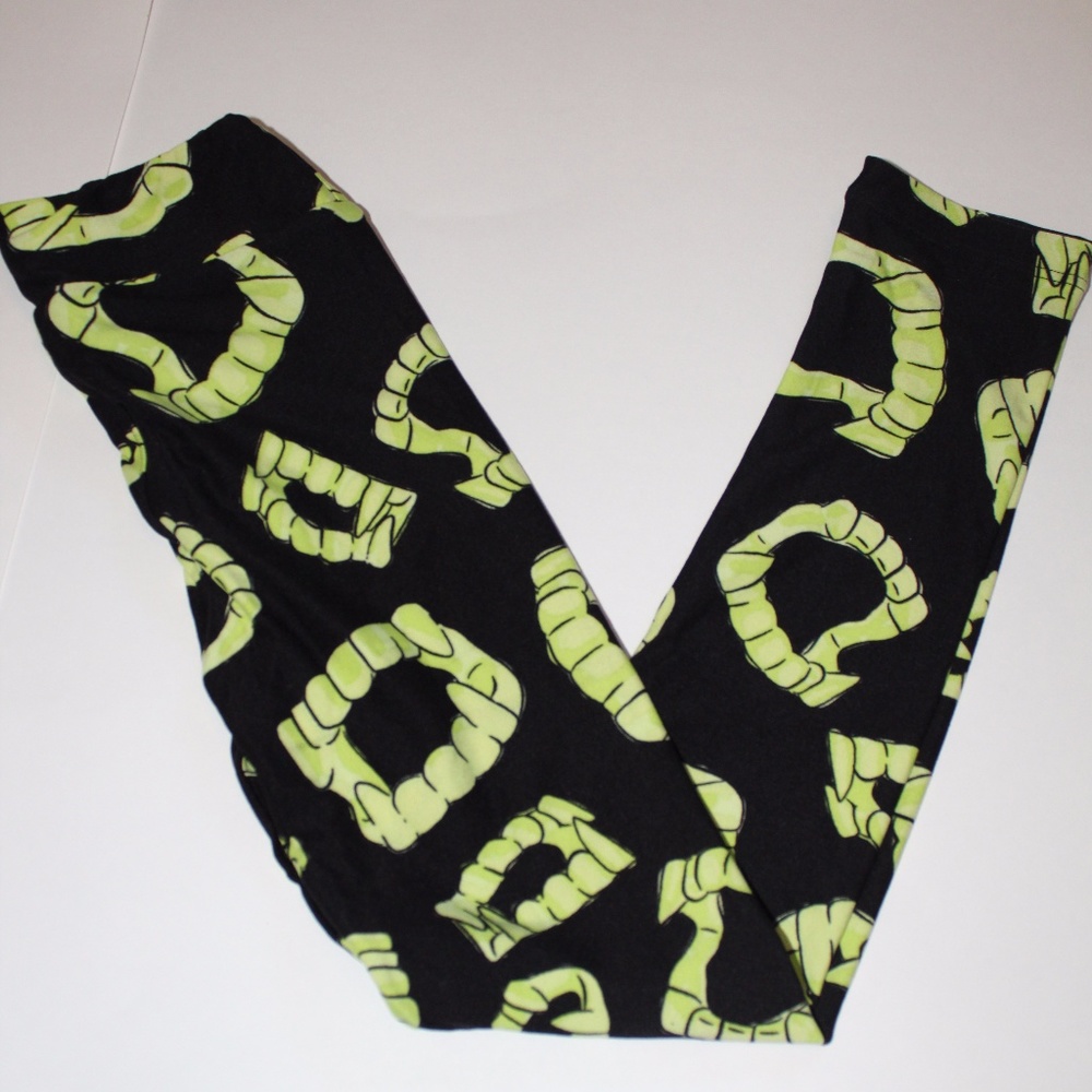 NWOT Lularoe L/XL unisex leggings perfect all year