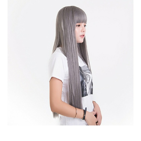 Gray Beauty Wig with bangs main image 4