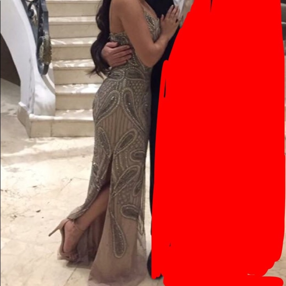 Gown formal dress